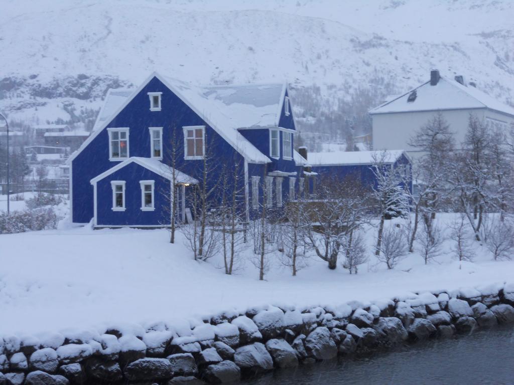 The Old Apothecary Hotel Egilsstaðir Zewnętrze zdjęcie